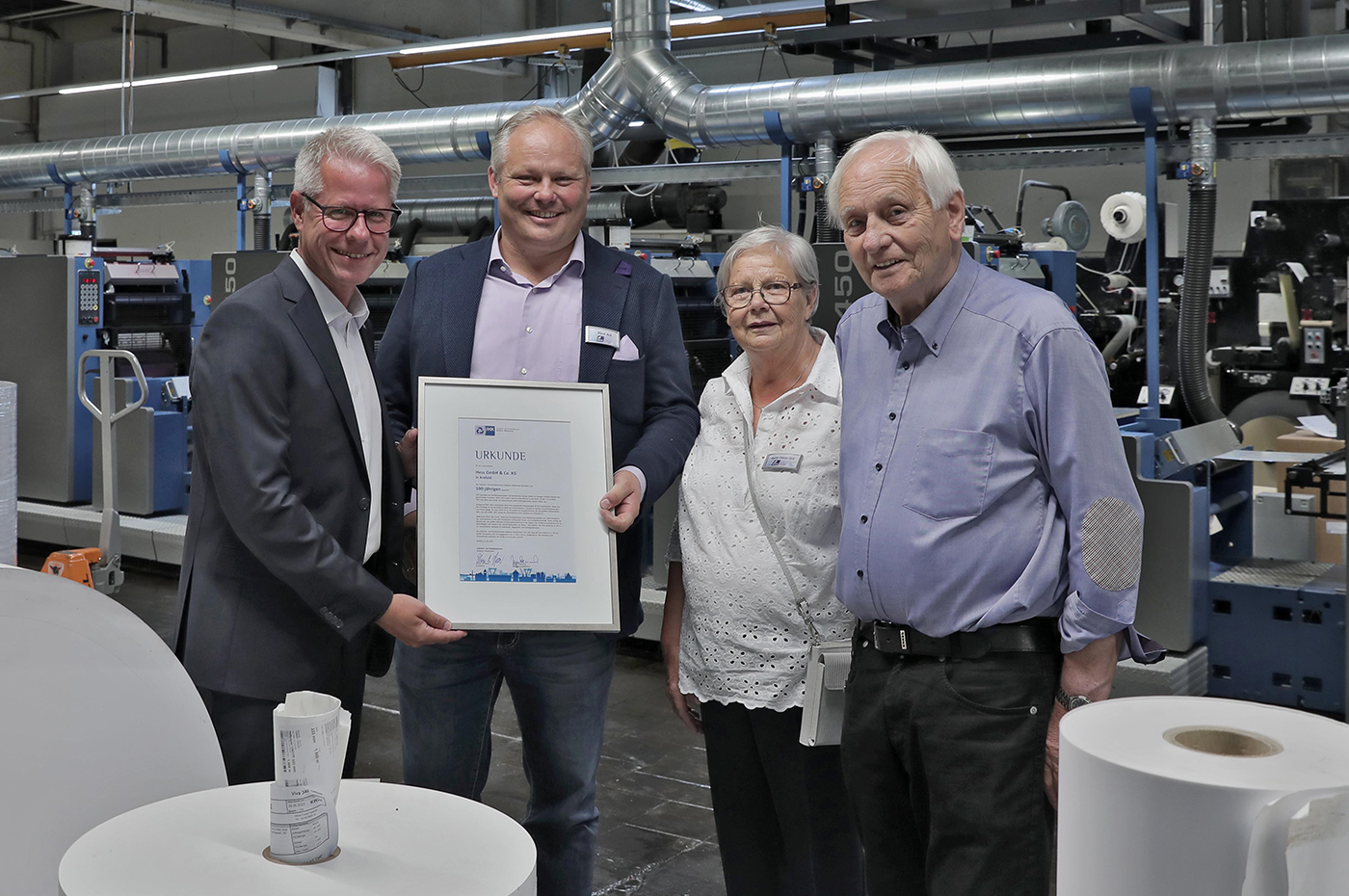 Hess-Etiketten-Produkt-Blumen-Hermes-1000x667px